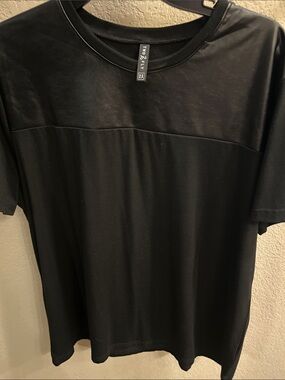 Two Fly Black Long Sleeve Crewneck Tee